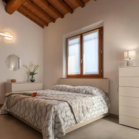 Modernes Haus Mit Garten Und Privatem Parkplatz * Sant'Ilario (Florence)